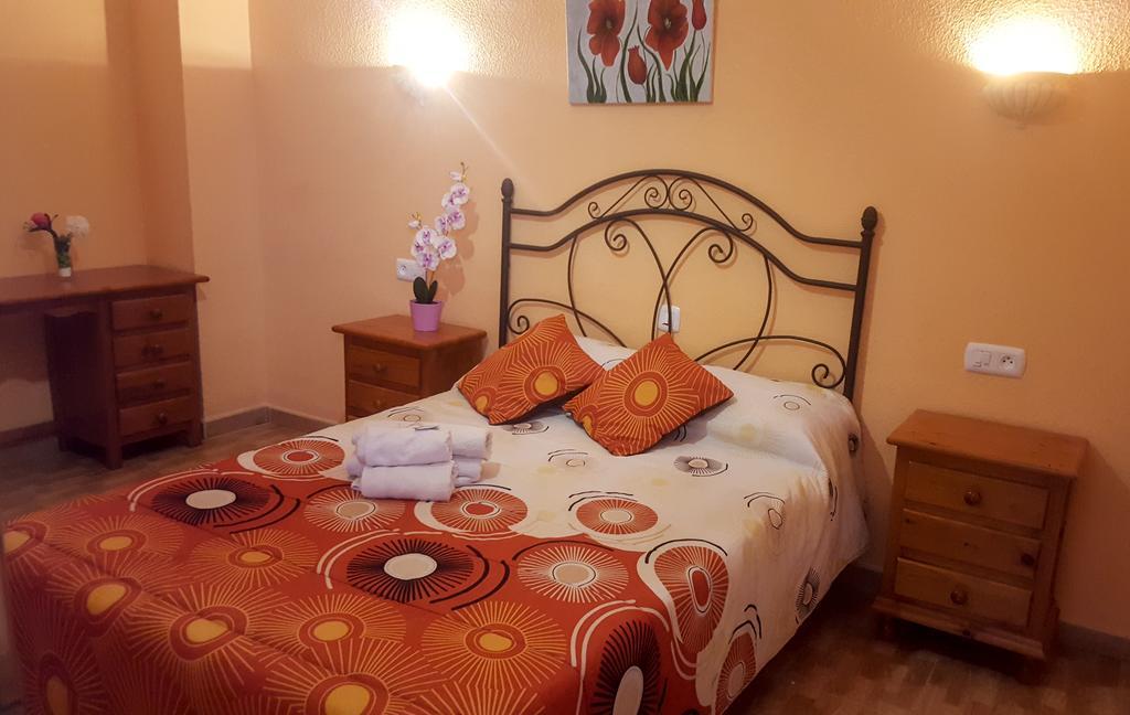 Hostal El Caminero Purullena Екстериор снимка