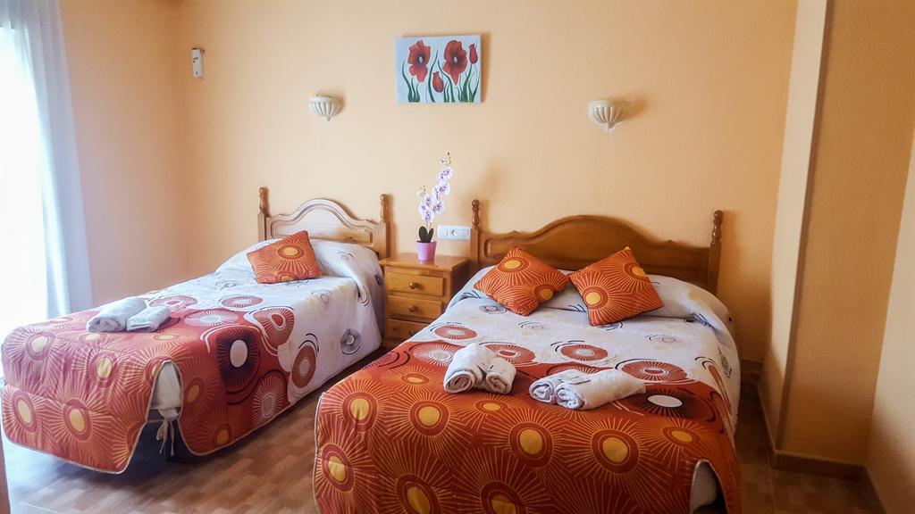 Hostal El Caminero Purullena Екстериор снимка