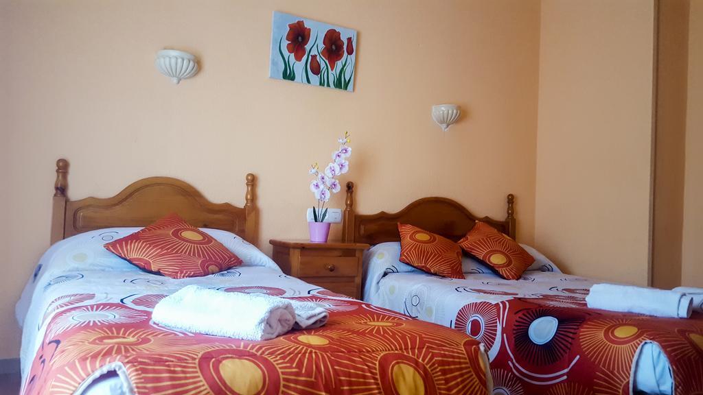 Hostal El Caminero Purullena Екстериор снимка